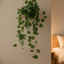 Artificial Falling Leaves Hanging in Wood Buckle Pot