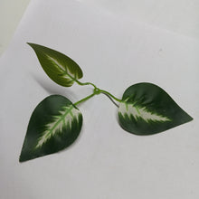 Artificial Leaf Design 015 - 1 KG PACK